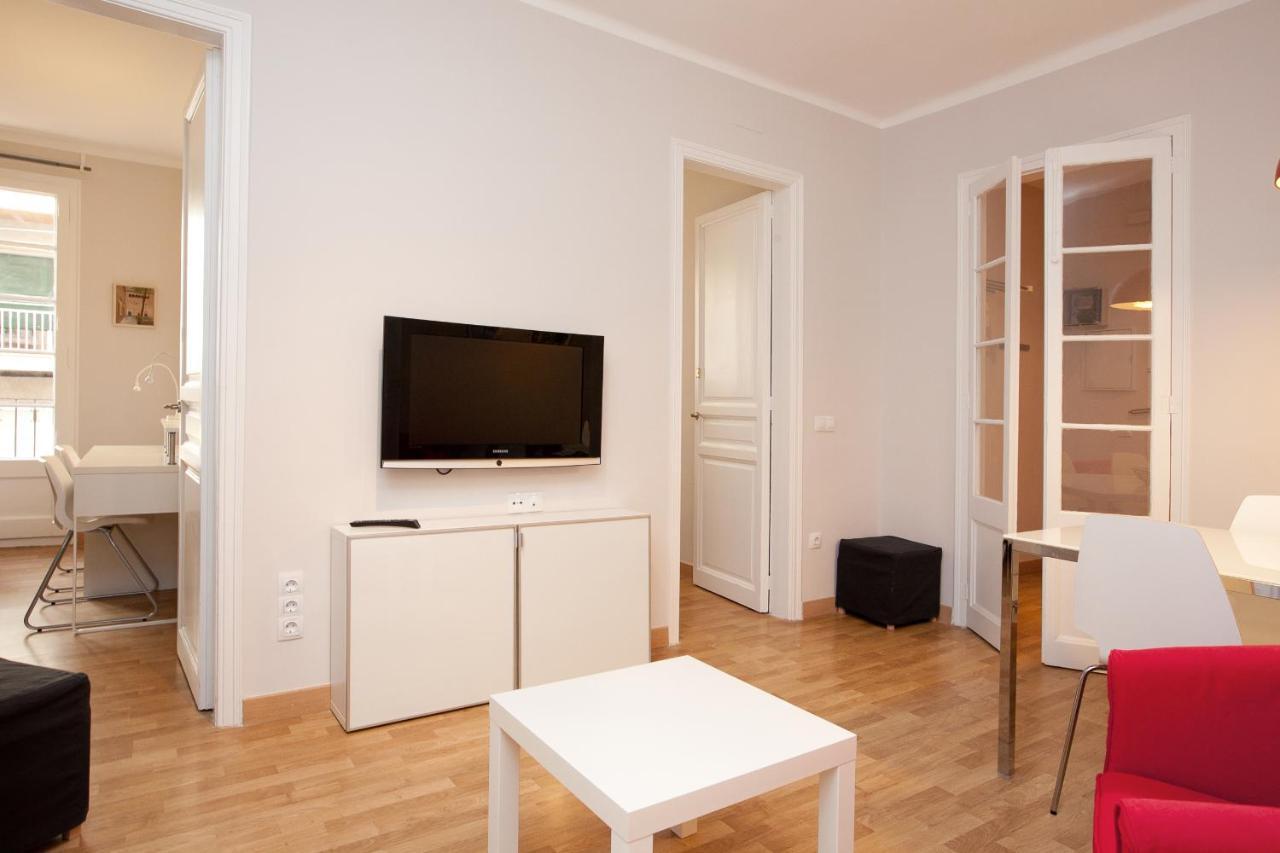 Enjoy Apartments Vp Camp Nou Barcelona Exteriör bild