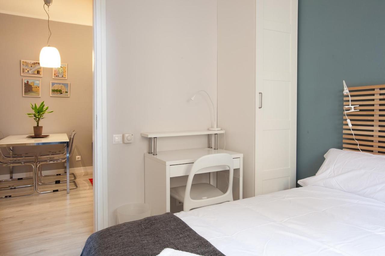 Enjoy Apartments Vp Camp Nou Barcelona Exteriör bild